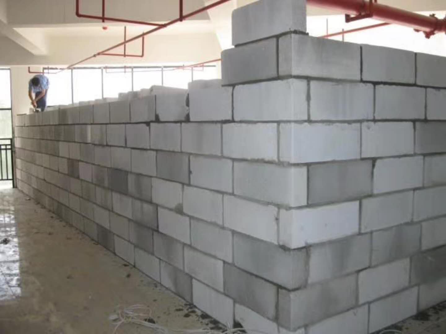 源城蒸压加气混凝土砌块承重墙静力和抗震性能的研究